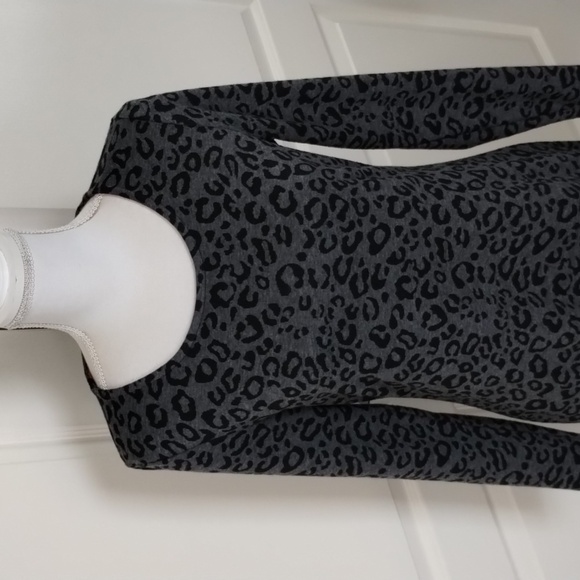 Banana Republic Dress Size 8 Black Gray Leopard Print Dress Stretch Zip Back - Picture 2 of 9